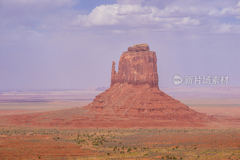 美国犹他州纪念碑谷东Mitten Butte